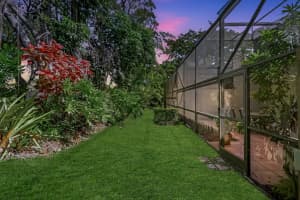 9943 Costa Del Sol Blvd, Doral, FL 33178 - MLS#F10536552