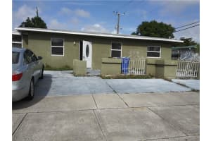 2701 NW 21st St, Fort Lauderdale, FL 33311 - MLS#F10536579