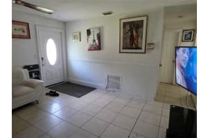 4540 NW 26th St, Lauderhill, FL 33313 - MLS#F10536581