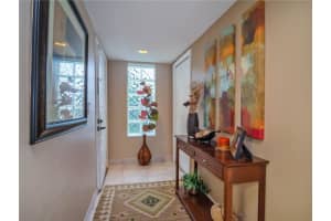 301 Lakeview Dr 204, Weston, FL 33326 - MLS#F10536593