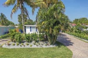 307 Granada St, Fort Pierce, FL 34949 - MLS#F10536608