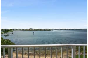 3 Harbour Isle Drive, Fort Pierce, FL 34949 - MLS#F10536613