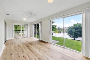 10120 NW 71st St, Tamarac, FL 33321 - MLS#F10536691