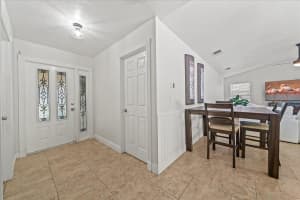 500 10th St SW, Vero Beach, FL 32962 - MLS#F10536694