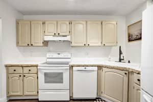 1232 S Military Trl 1913, Deerfield Beach, FL 33442 - MLS#F10536704