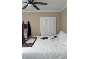 8001 N Crespi Boulevard 2c, Miami Beach, Fl 33141, Miami Beach