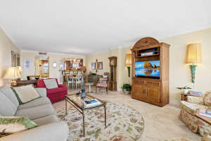 2000 Ocean Drive, Fort Lauderdale, FL 33316 - MLS#F10536759