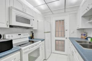 17001 NE 13th Ave 104, Miami, FL 33162 - MLS#F10536768