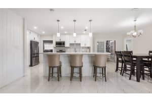 10215 NW 80th Dr, Tamarac, FL 33321 - MLS#F10536779