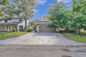 2945 Begonia Way, Cooper City, FL 33026 - MLS#F10536860