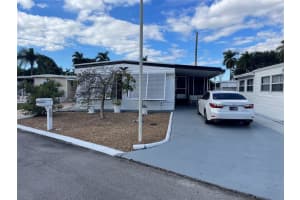 8621 Sw 18th Court, Davie, Fl 33324, Davie