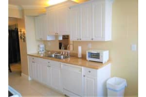 100 Golden Isles Dr 511, Hallandale Beach, FL 33009 - MLS#F10536871