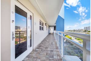 615 Riverside Drive, Pompano Beach, FL 33062 - MLS#F10536906