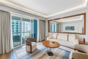 551 N Fort Lauderdale Beach Blvd R1810, Fort Lauderdale, FL 33304 - MLS#F10536926