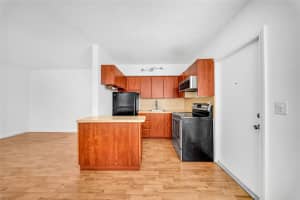 3525 Tyler St 9, Hollywood, FL 33021 - MLS#F10536979