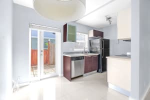 416 NE 15th Ave 3, Fort Lauderdale, FL 33301 Sold 12/22/25