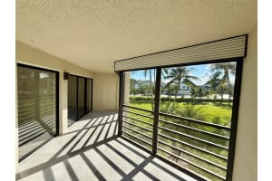 5851 Camino Del Sol 204, Boca Raton, FL 33433 - MLS#F10537000
