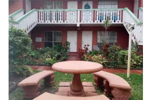 2211 Nw 64th Avenue 5, Sunrise, Fl 33313, Sunrise