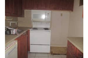 427 Windsor 427, West Palm Beach, FL 33417 Sold 01/30/26