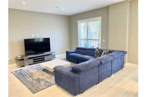 2631 NE 14th Ave 302, Wilton Manors, FL 33334 - MLS#F10537028