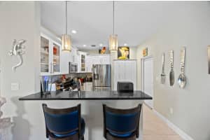 325 34th Street, Oakland Park, FL 33334 - MLS#F10537040
