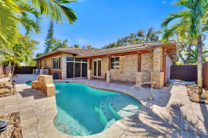 49 6th Street, Dania Beach, FL 33004 - MLS#F10537063