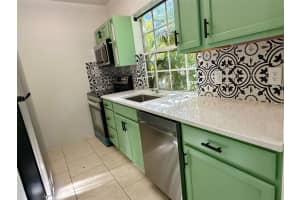 1217 NW 7th Ave 2, Fort Lauderdale, FL 33311 - MLS#F10537067