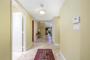 900 Cypress Terrace, Pompano Beach, FL 33069 - MLS#F10537080