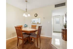 4705 NW 35th St 611, Lauderdale Lakes, FL 33319 - MLS#F10537164