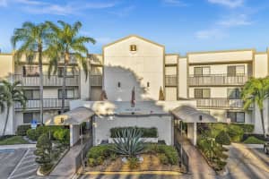 10442 Clairmont Circle, Tamarac, FL 33321 - MLS#F10537189