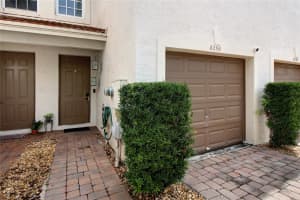 8256 Prestige Commons Dr 8256, Tamarac, FL 33321 - MLS#F10537208