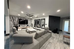 11240 NW 43rd St, Coral Springs, FL 33065 - MLS#F10537210