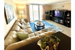 1 Las Olas Circle 415, Fort Lauderdale, FL 33316 - MLS#F10537226