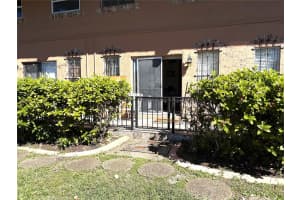 620 Tennis Club Dr 105, Fort Lauderdale, FL 33311 - MLS#F10537245