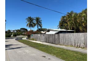 4100 NW 15th Ave, Fort Lauderdale, FL 33309 - MLS#F10537282