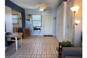 321 Wilson Street, Hollywood, FL 33019 - MLS#F10537297