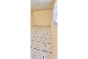 113 NW 27th Ave 7, Fort Lauderdale, FL 33311 - MLS#F10537302