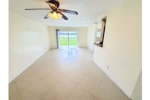 3445 NW 44th St 102, Lauderdale Lakes, FL 33309 - MLS#F10537341