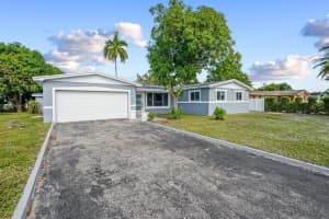 MLS# F10537343, Plantation, Florida 33317
