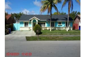 561 38th Street, Deerfield Beach, FL 33064 - MLS#F10537371