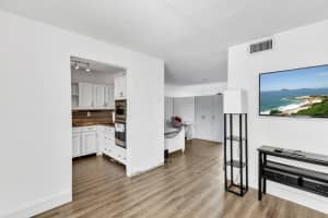 4770 NW 10th Ct 106, Plantation, FL 33313 - MLS#F10537377