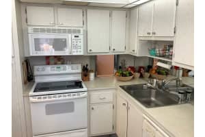 4284 DEste Dr 203, Lake Worth, FL 33467 - MLS#F10537383