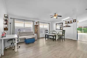 15641 Markham Dr, Clermont, FL 34714 - MLS#F10537406