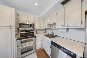 3000 N Palm Aire Dr 302, Pompano Beach, FL 33069 - MLS#F10537411