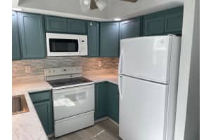 156 NE 20th Ct 9E, Fort Lauderdale, FL 33305 - MLS#F10537417