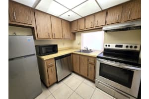 2800 NW 56th Ave E304, Lauderhill, FL 33313 - MLS#F10537426