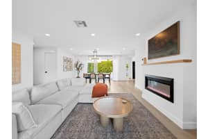 44 Fort Royal Island, Fort Lauderdale, FL 33308 - MLS#F10537431