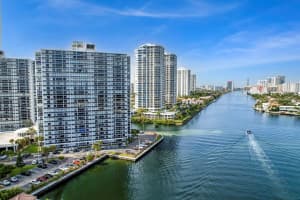 20515 E Country Club Dr 1541, Aventura, FL 33180 - MLS#F10537450