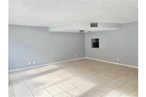 680 TENNIS CLUB DR 103, Fort Lauderdale, FL 33311 - MLS#F10537462