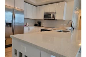 999 Sw 1st Avenue 1914, Miami, Fl 33130, Miami